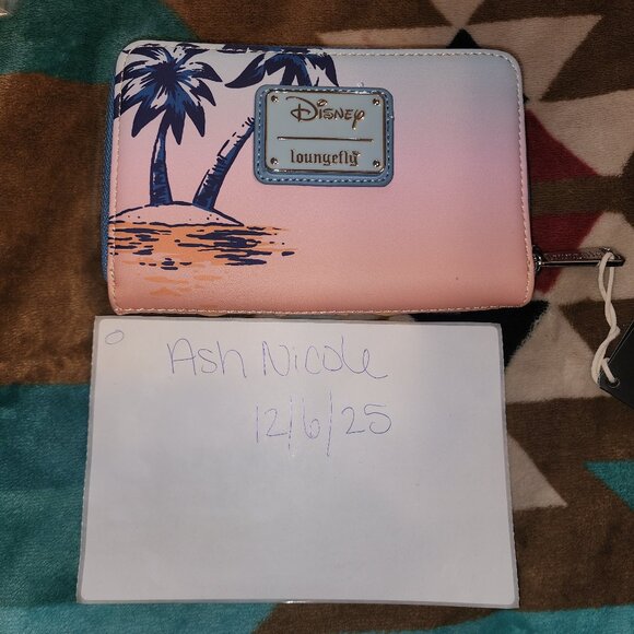 Angel & stitch loungefly wallet - Picture 2 of 2